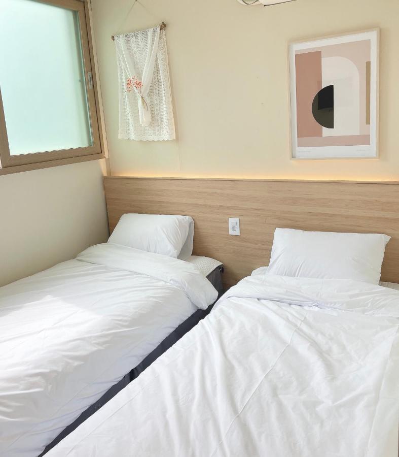 Well Plus Guest House Сеул Екстериор снимка