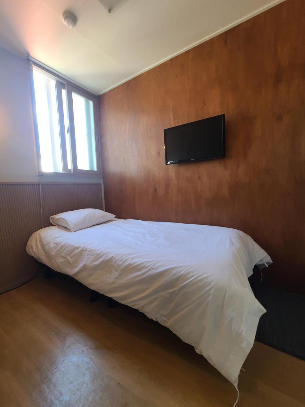 Well Plus Guest House Сеул Екстериор снимка