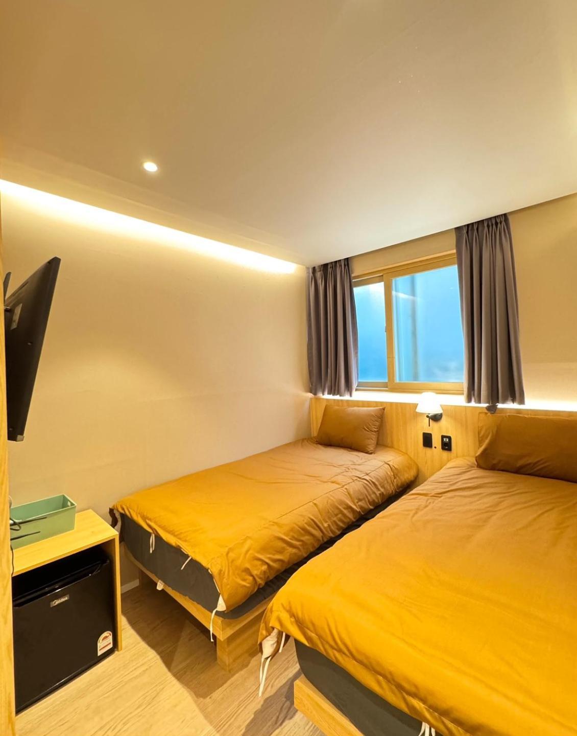 Well Plus Guest House Сеул Екстериор снимка