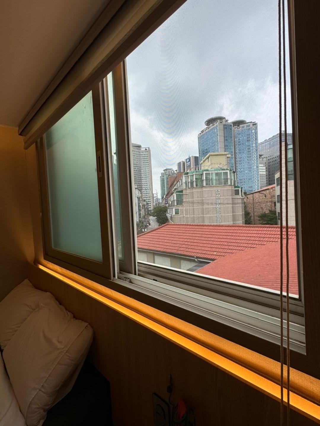 Well Plus Guest House Сеул Екстериор снимка