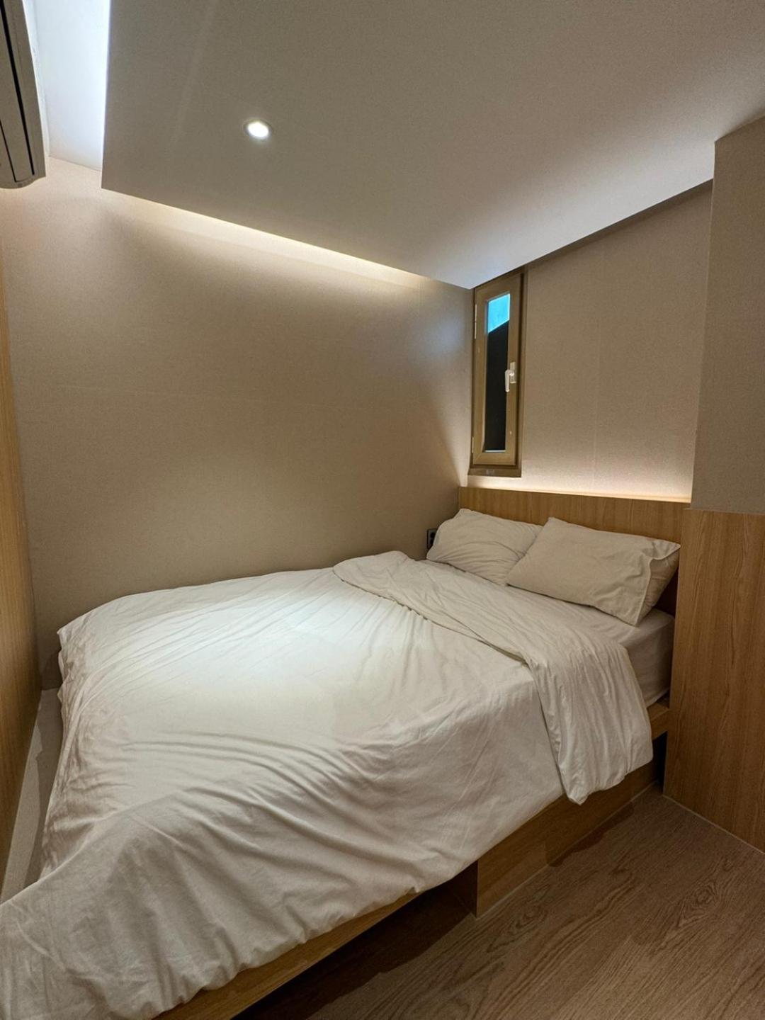 Well Plus Guest House Сеул Екстериор снимка
